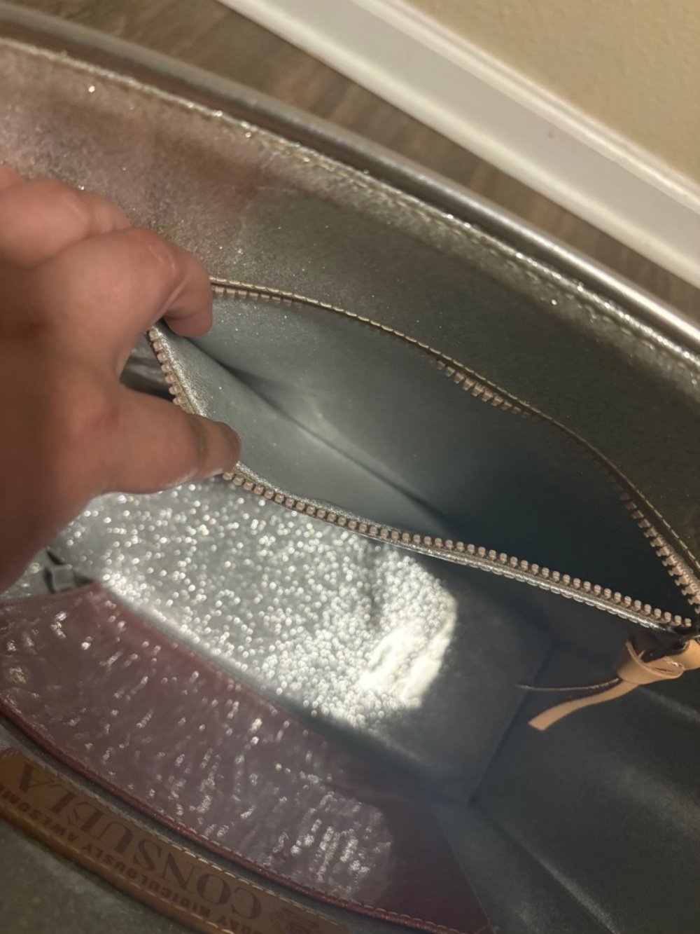 Large handbag - Picture 2 of 5